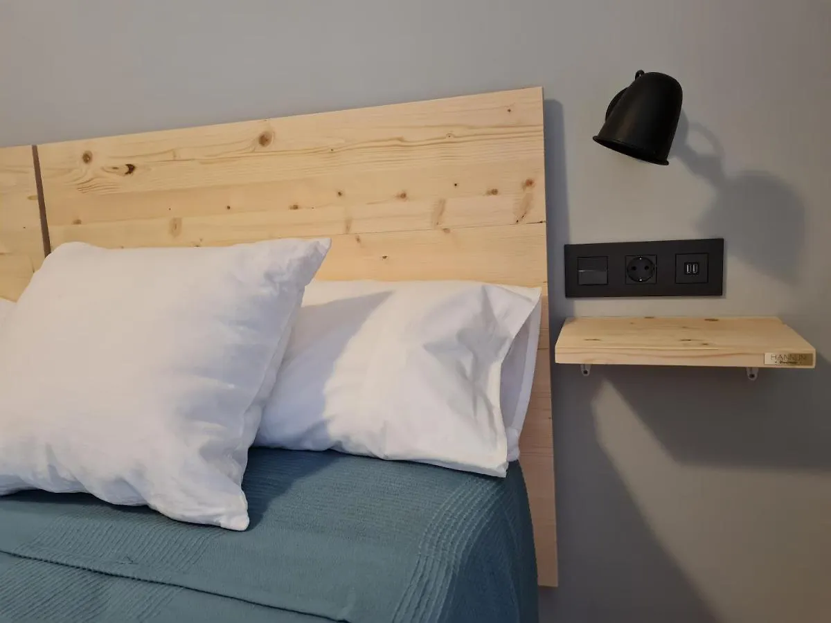 Apartamento Ayuntamiento Parking Gratis. Auto Check-In. Bilbao España