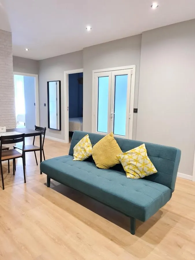 Apartamento Ayuntamiento Parking Gratis. Auto Check-In. Bilbao